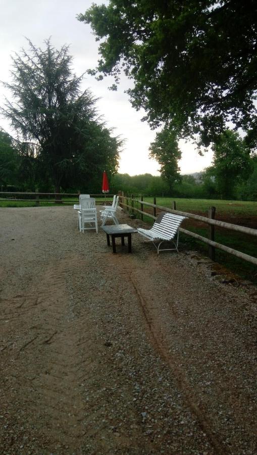 Maison En Pierre De Pays Ségrie エクステリア 写真
